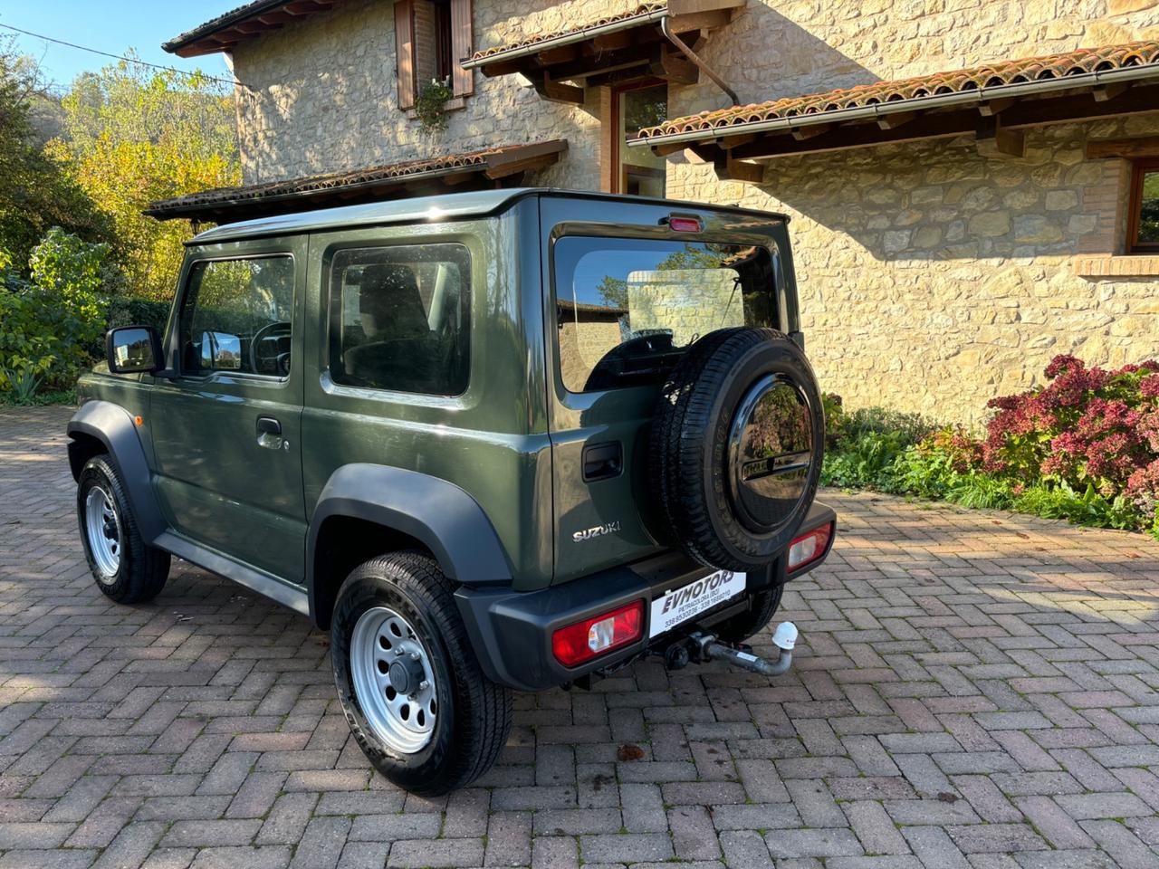 Suzuki Jimny 1.5 5MT Top 4 POSTI - 11/2018