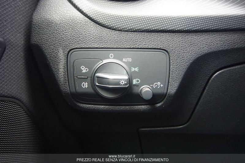 Audi Q2 Q2 35 TDI S tronic S line Edition