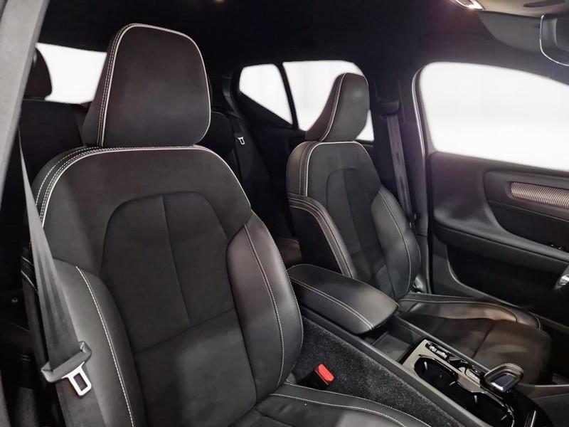 VOLVO XC40 T5 PLUG-IN HYBRID AUTO RECHARGE R-DESIGN SUV