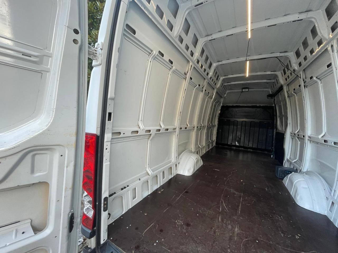 Iveco Daily 35S15