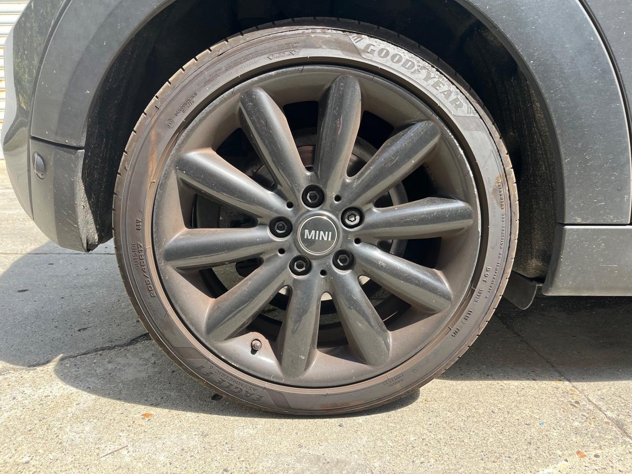 Mini 2.0 Cooper S 192CV Da VETRINA