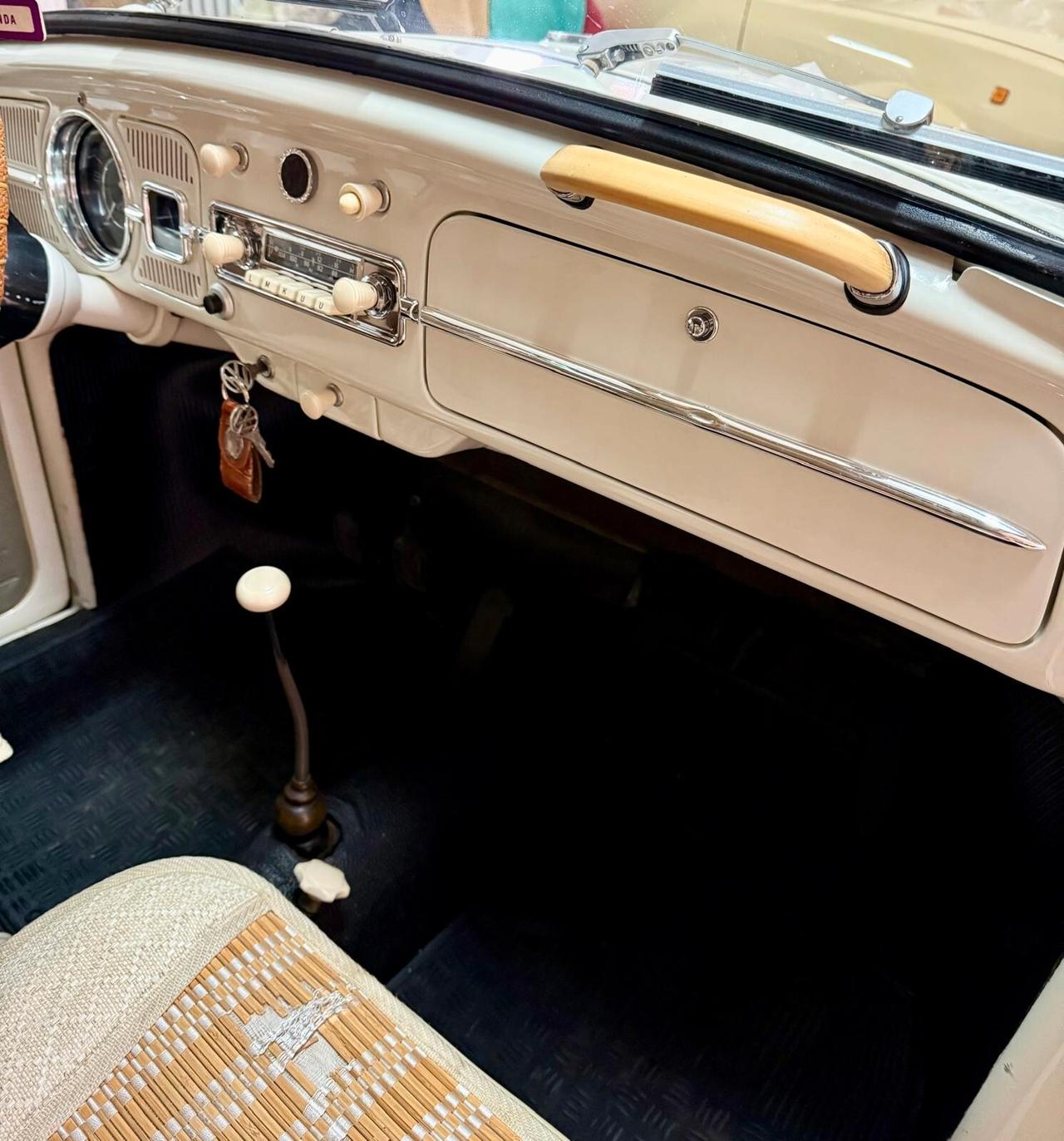 Volkswagen Maggiolino 6 VOLT