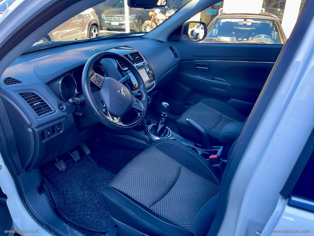 MITSUBISHI ASX 1.6 DI-D 114CV 2WD Instyle Panoramic