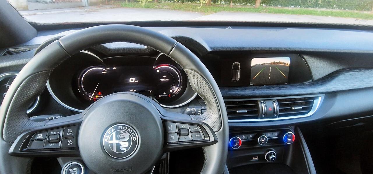 Alfa Romeo Stelvio 2.2 Turbodiesel 160 CV AT8 RWD Super