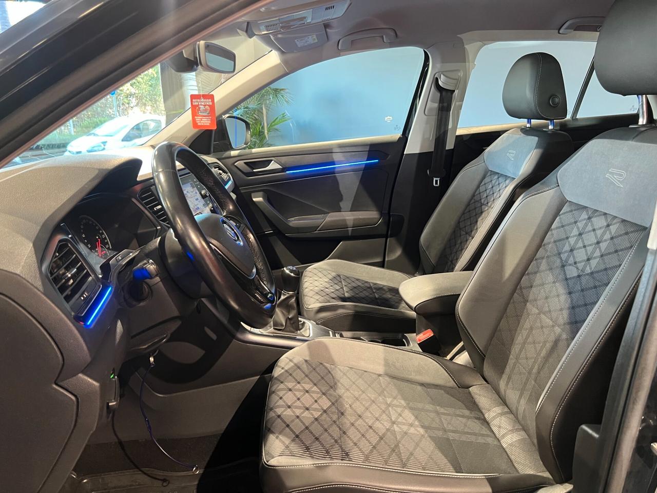 Volkswagen T-Roc 1.6 TDI SCR Advanced BlueMotion