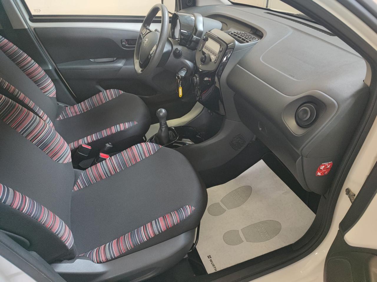 Citroen C1 VTi 72 S&S 5 porte Shine