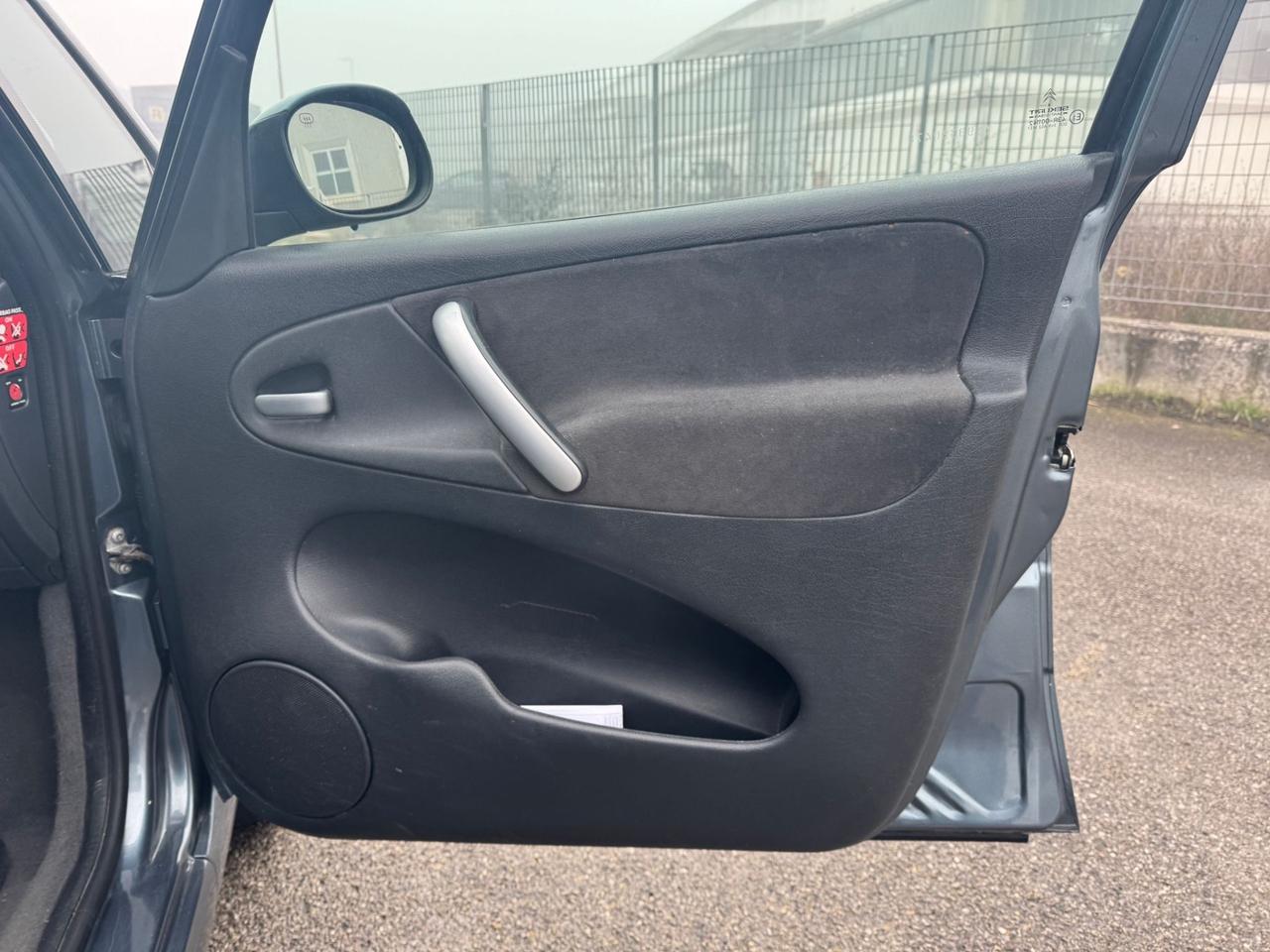 Citroen Xsara Picasso 1.6 16V Elegance. Km 129.000