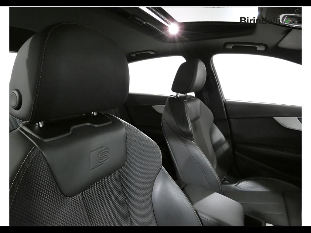 AUDI A4 5ª serie - A4 40 TDI quattro S tronic Business Advanced