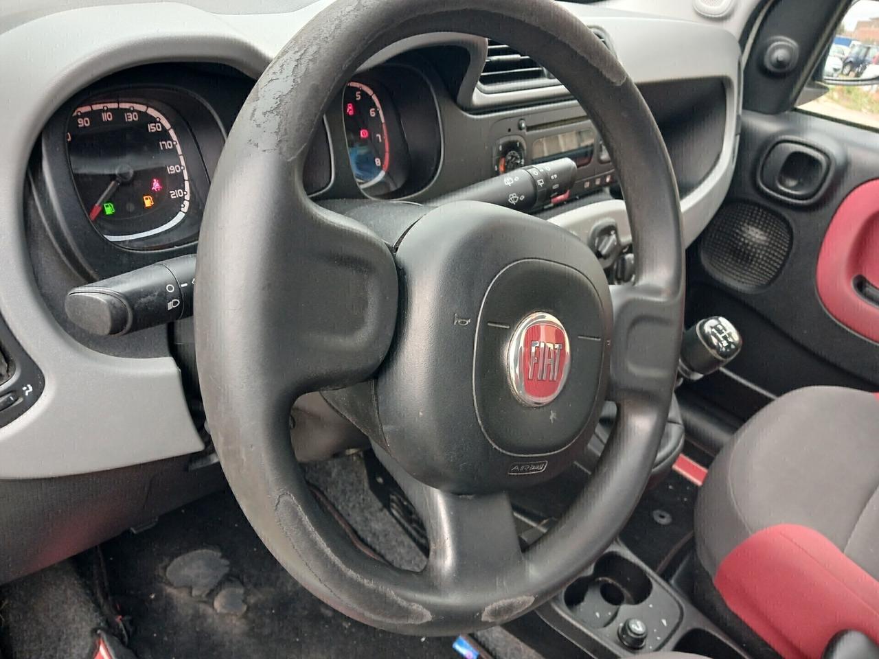 Fiat Panda 0.9 TwinAir Turbo Natural Power Lounge