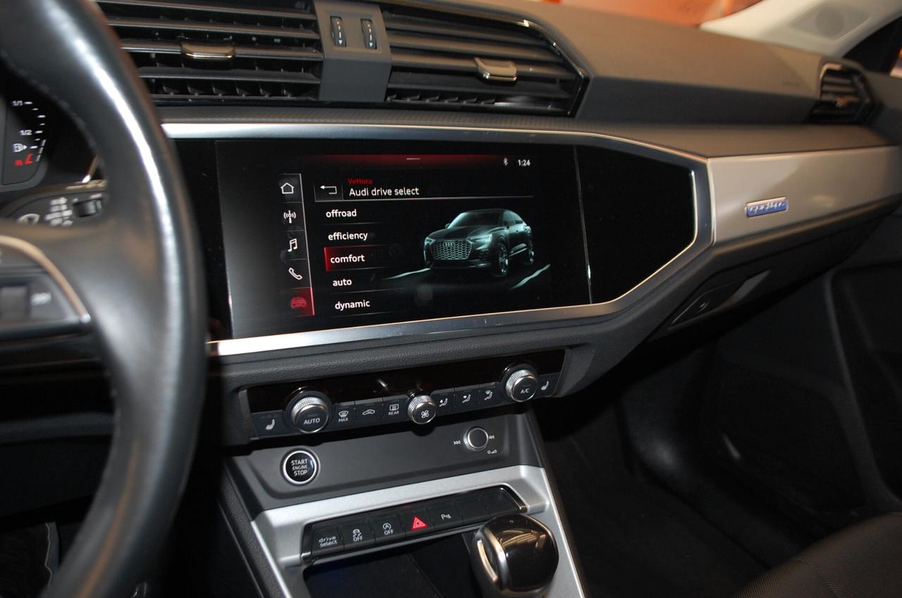 Audi Q3 Sportback 35 2.0 tdi 150CV S line edition quattro