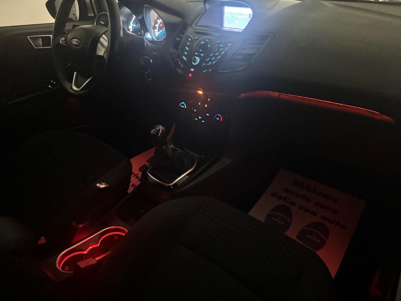 Ford Fiesta 1.5 TDCi 75CV 5 porte Titanium