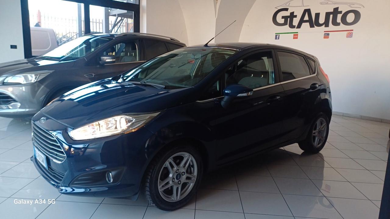 Ford Fiesta 1.5 TDCi 75CV 5 porte Titanium