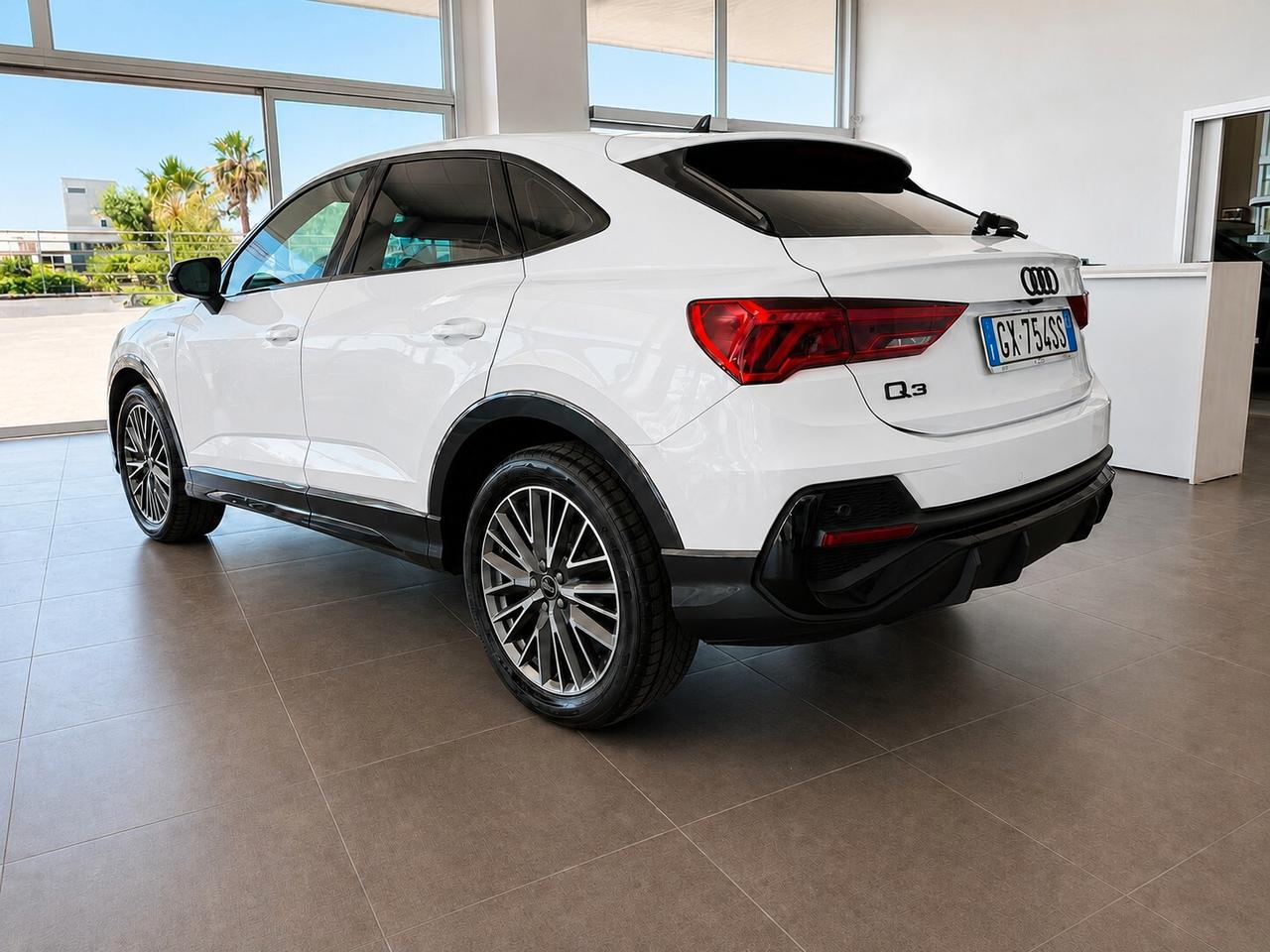Audi Q3 SPB 35 TDI S tronic S-Line edition Black Line