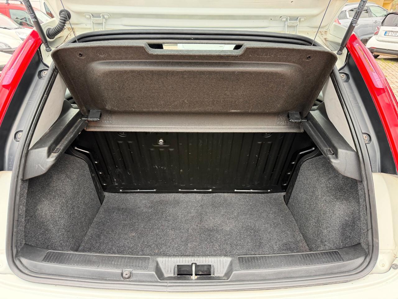 Fiat Punto 1.4 8V 5 porte Easypower Lounge