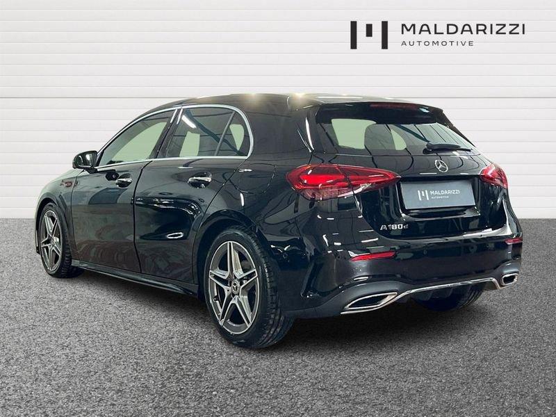 Mercedes-Benz Classe A - W177 2023 A 180 d AMG Line Premium Plus auto