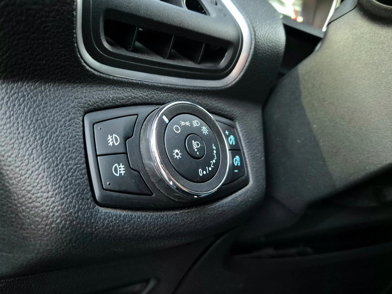 Ford B-Max 1.4 90 CV GPL Titanium