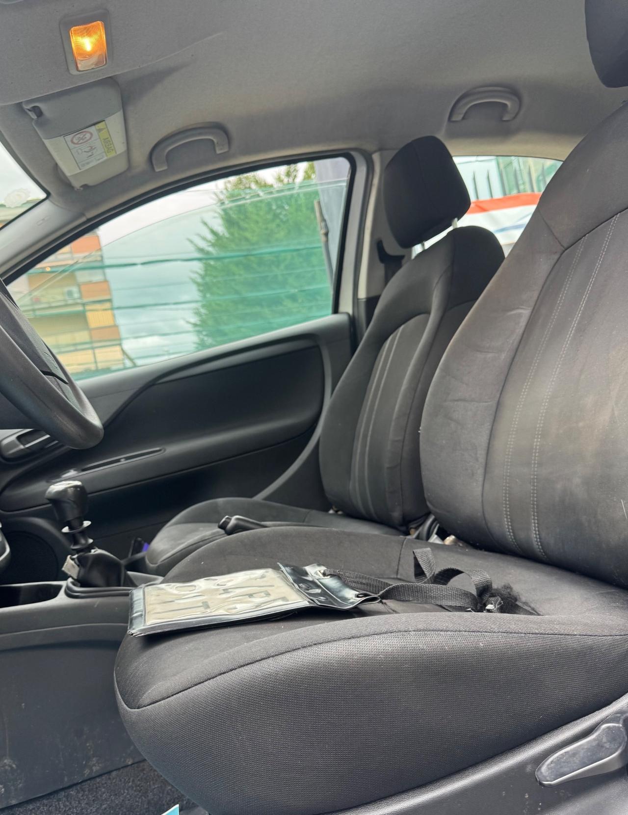 Fiat Punto 1.2 Street GPL appena revisionato