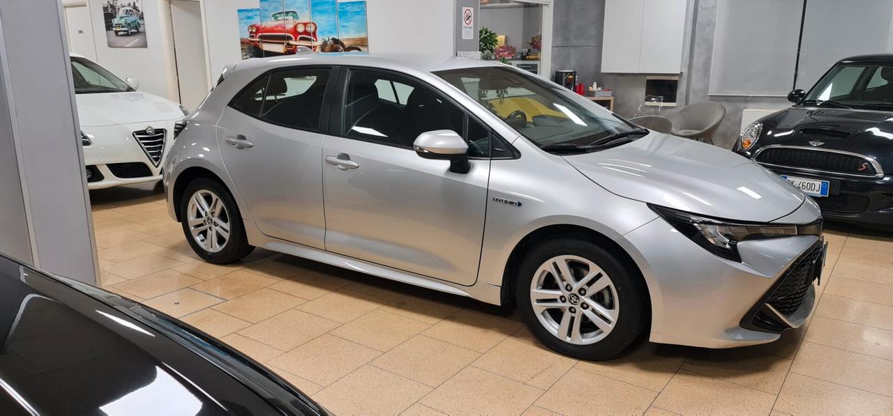 Toyota Corolla 1.8 Hybrid Business