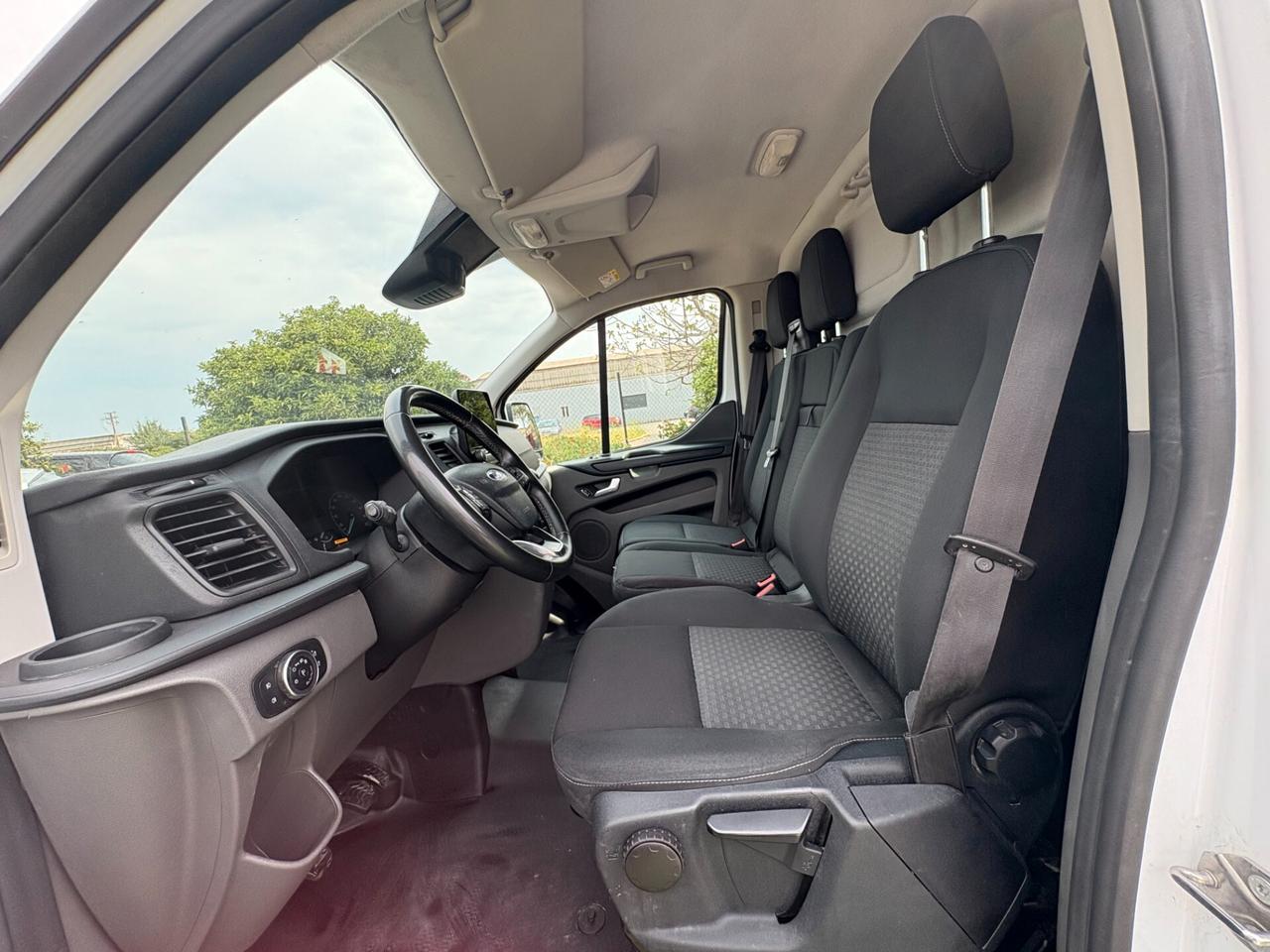 FORD TRANSIT CUSTOM 320 2.0 TDCI 130 CV ECO BLUE TREND