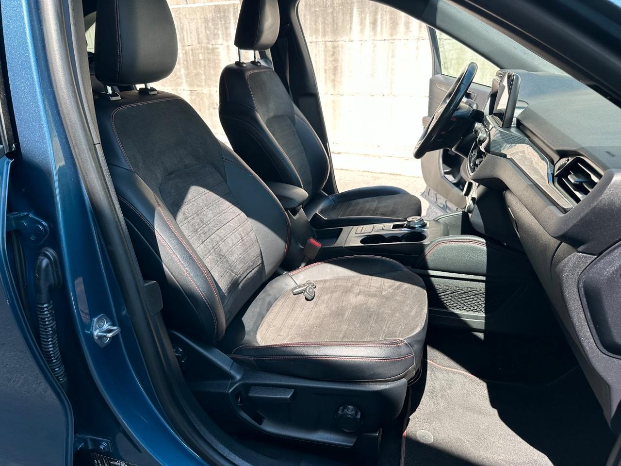 Ford Kuga 2.5 full hybrid ST-Line X awd 190cv cvt