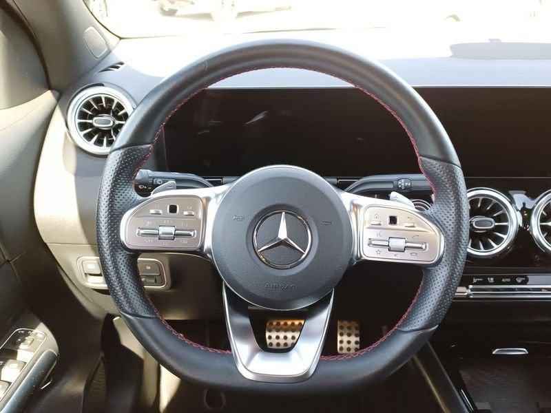 Mercedes-Benz GLA 180 d Premium auto