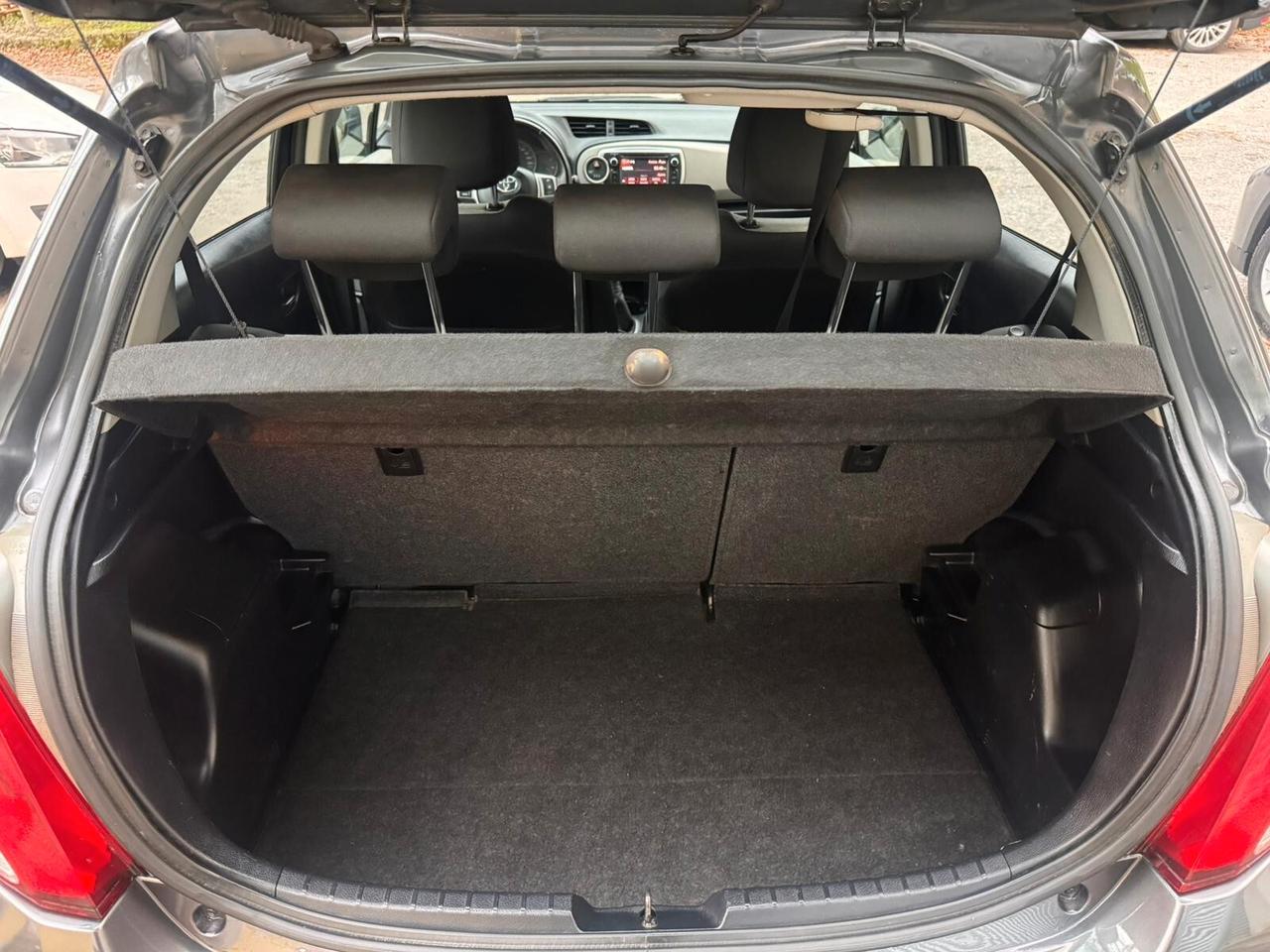 Toyota Yaris 1.0 5 porte Lounge 54M.KM!!! GARANZIA 1 ANNO