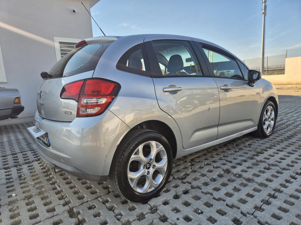 Citroen C3 1.1 Exclusive tetto panoramico