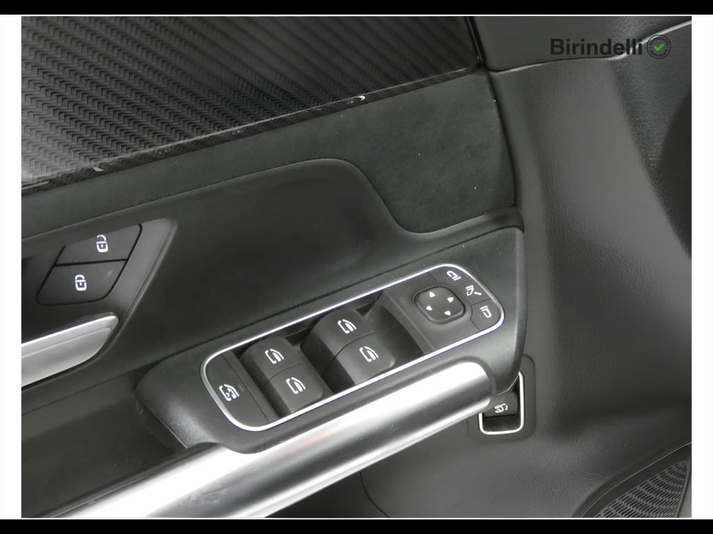 Mercedes-Benz GLA (H247) - GLA 180 d Automatic Premium