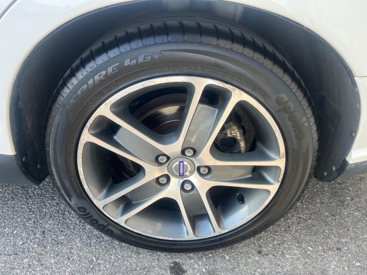 Volvo V50 D2 1.6D Drive R-design