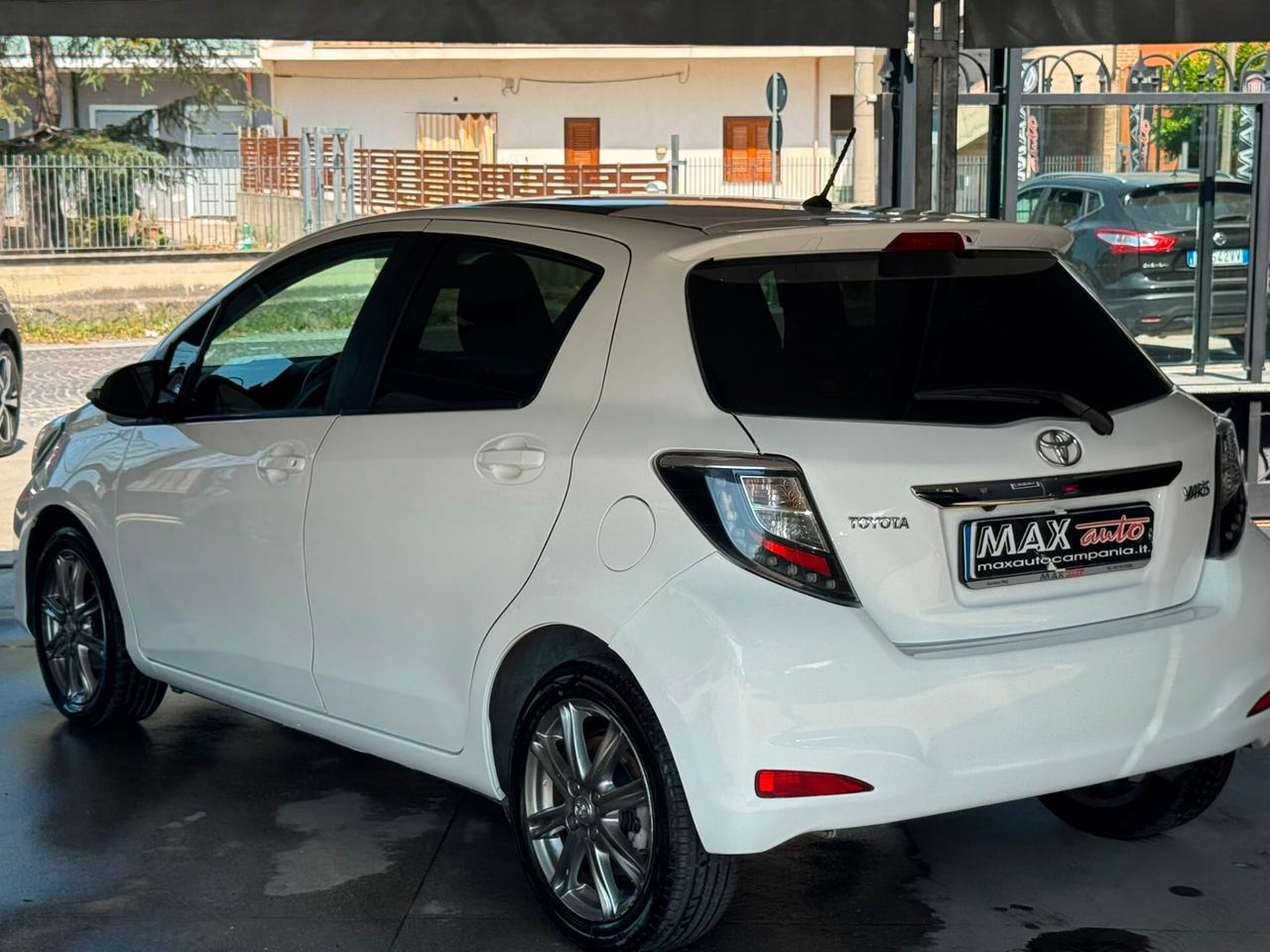 Toyota Yaris 1.4 D-4D 5 porte Lounge AUTOMATICA