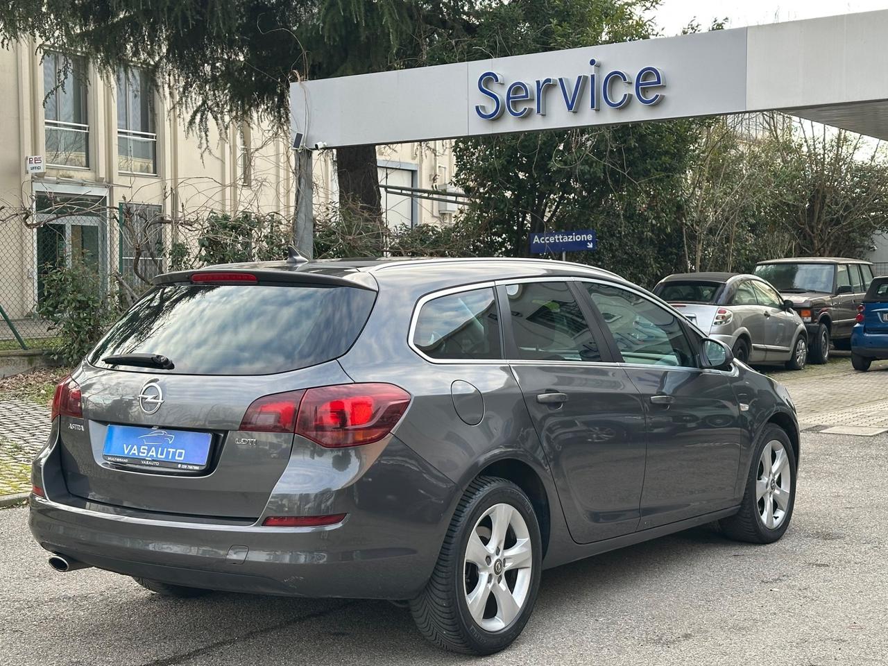 Opel Astra 2.0 CDTI 160CV Sports Tourer Cosmo S
