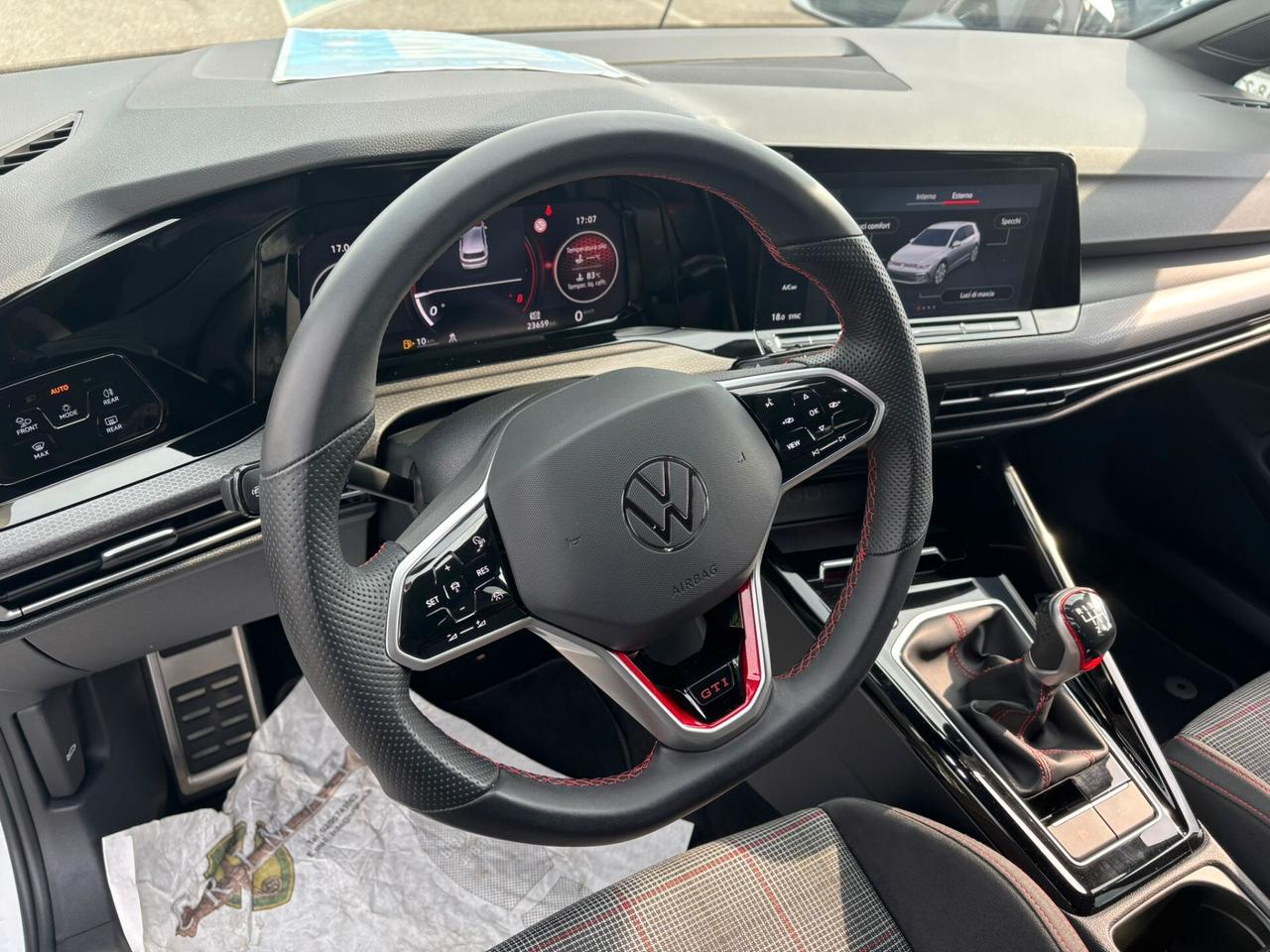 Volkswagen Golf VIII 2.0 TSI GTI – benzina,