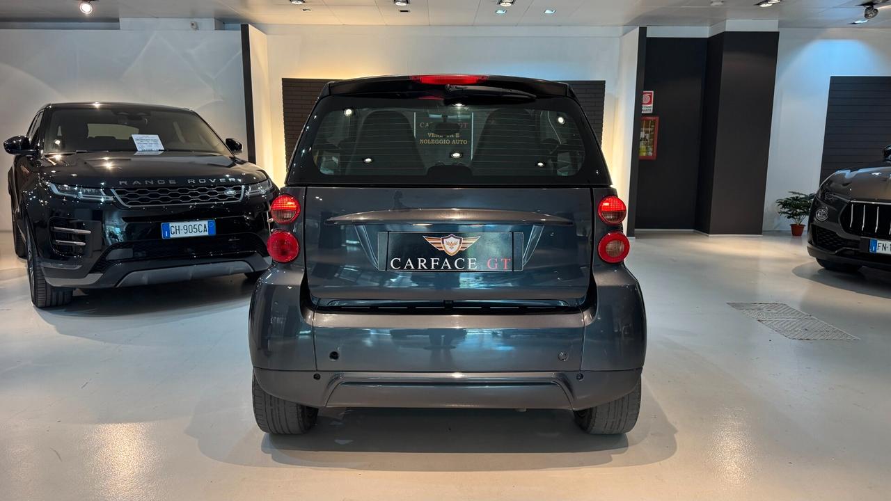 SMART FORTWO 0.8 BENZINA 71CV - 2011