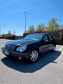Mercedes-benz C 200 CDI cat Elegance