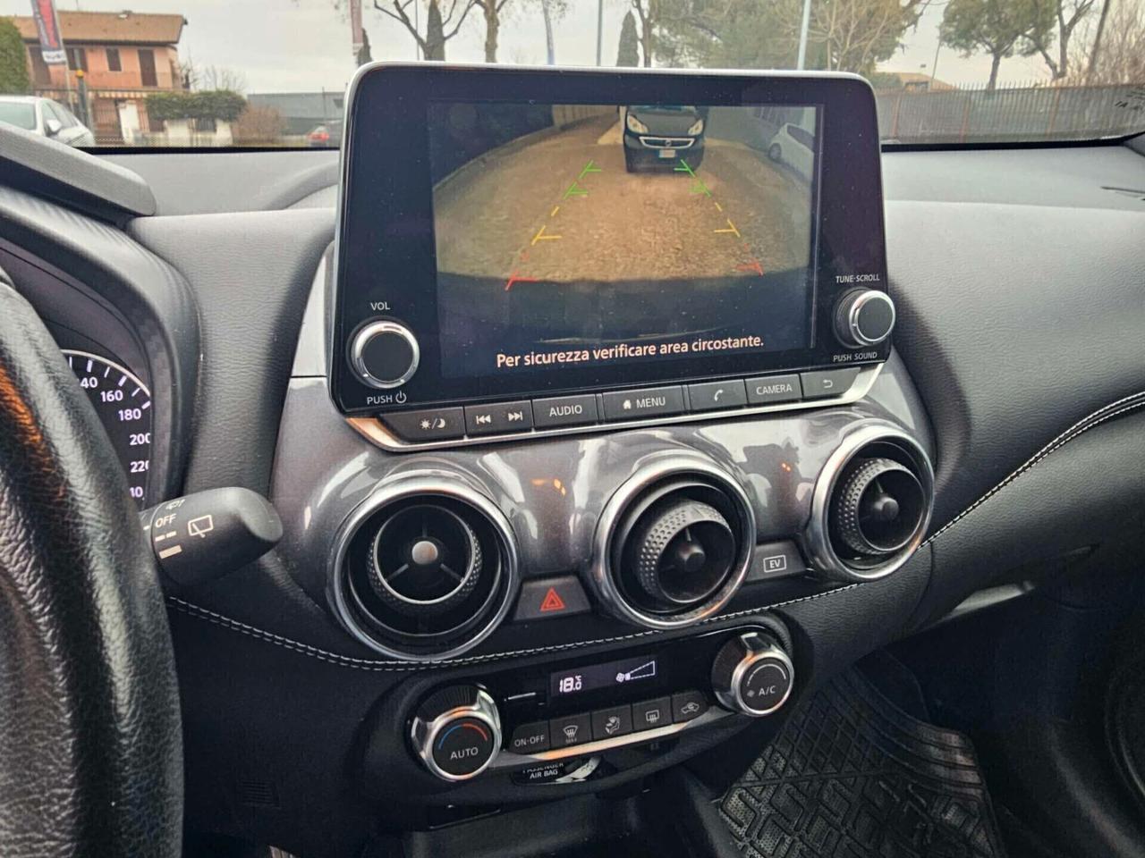 Nissan Juke 1.6 HEV Tekna