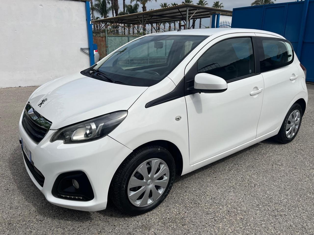 Peugeot 108-5P-1.0 gpl - Full -2016