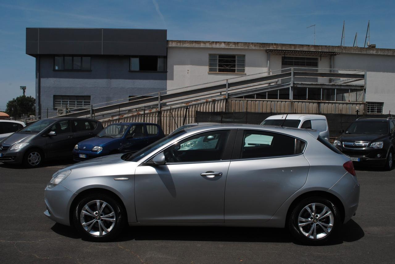 ALFA ROMEO GIULIETTA 1.4 T 120 CV OK NEOPATENTATI