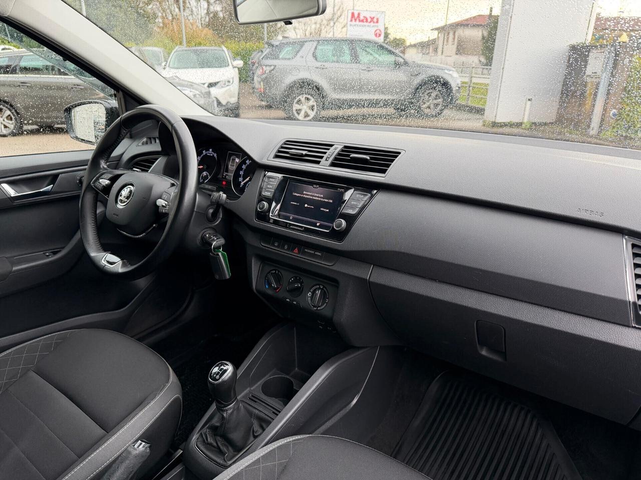 Skoda Fabia 1.0 benzina Neopatentati