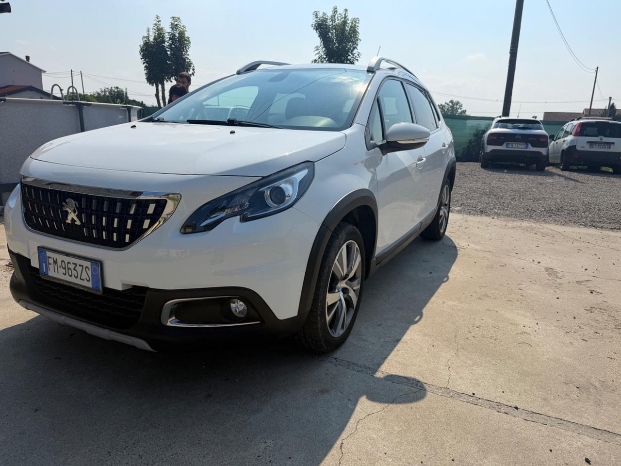 Peugeot 2008 PureTech Turbo 110 S&S Allure