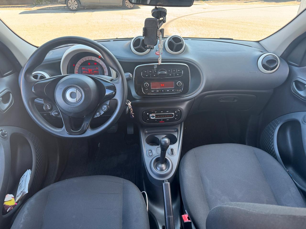 smart forFour 1.0 Youngster 71cv twinamic **NEOPATENTATI**