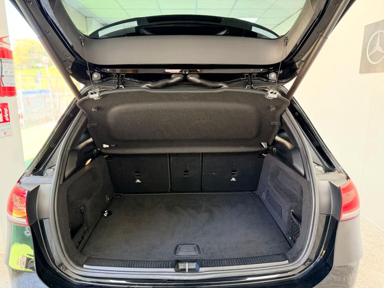 Mercedes Classe B 180 d Premium anno 12/2020 Permute finanziamenti Garanzia