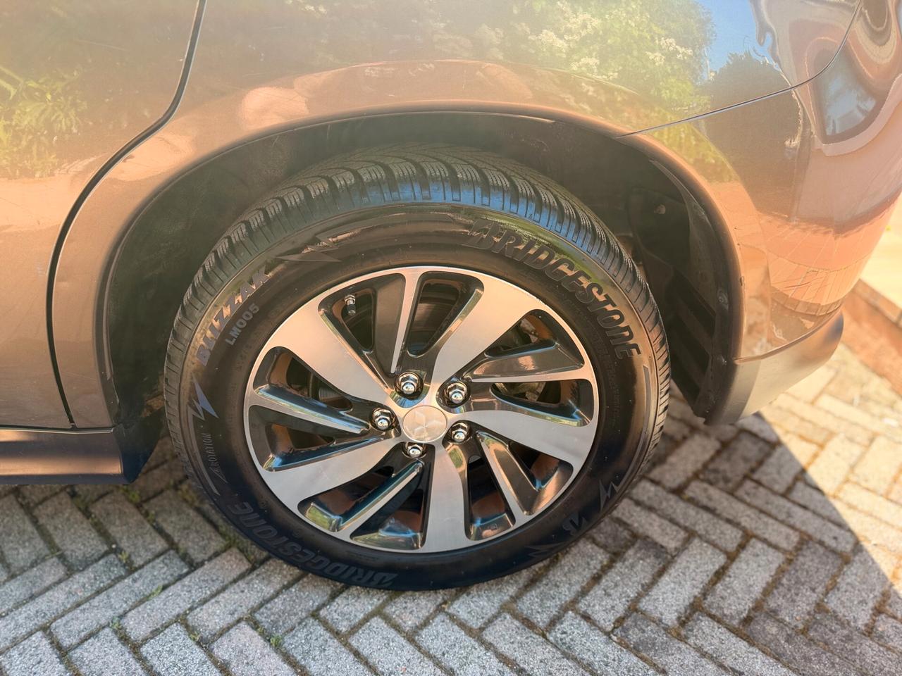 Mitsubishi ASX 1.6 2WD GPL Bi-Fuel Invite