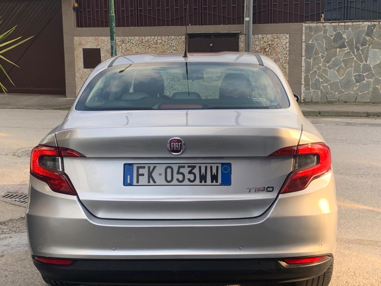 Fiat Tipo 1.3 Mjt 4 porte Lounge