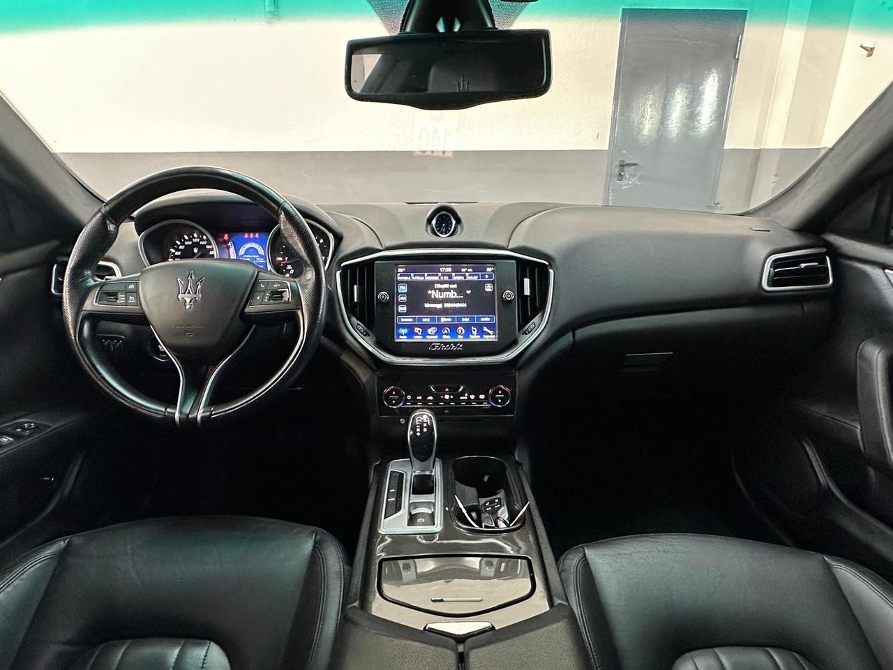 Maserati Ghibli V6 330cv