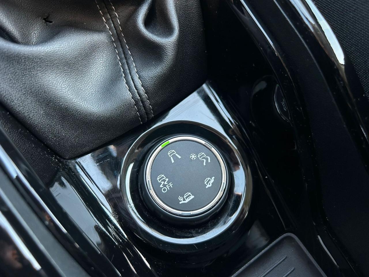 Peugeot 2008 1.6 HDI 100Cv ALLURE Km82.000-2018