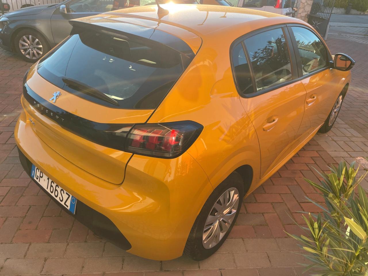 Peugeot 208 PureTech 75 Stop&Start 5 porte Active