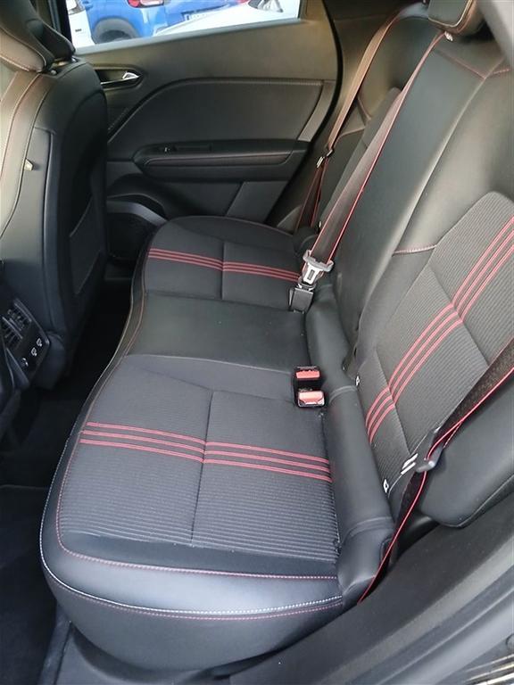 Renault Captur 1.6 Plug-in Hybrid RS Line E-Tech Auto