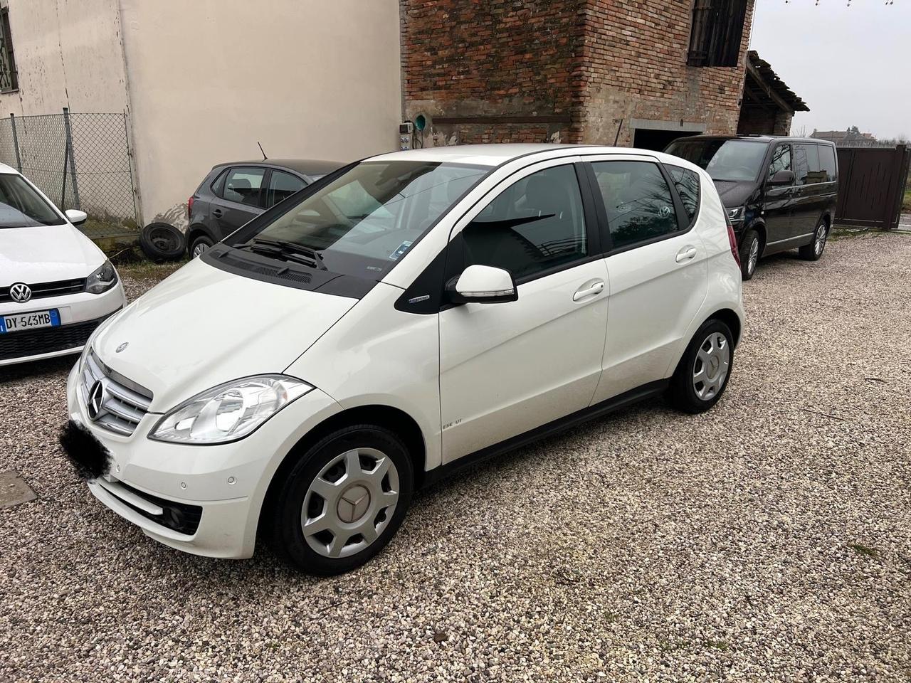 Mercedes-benz A 160 BlueEFFICIENCY GPL