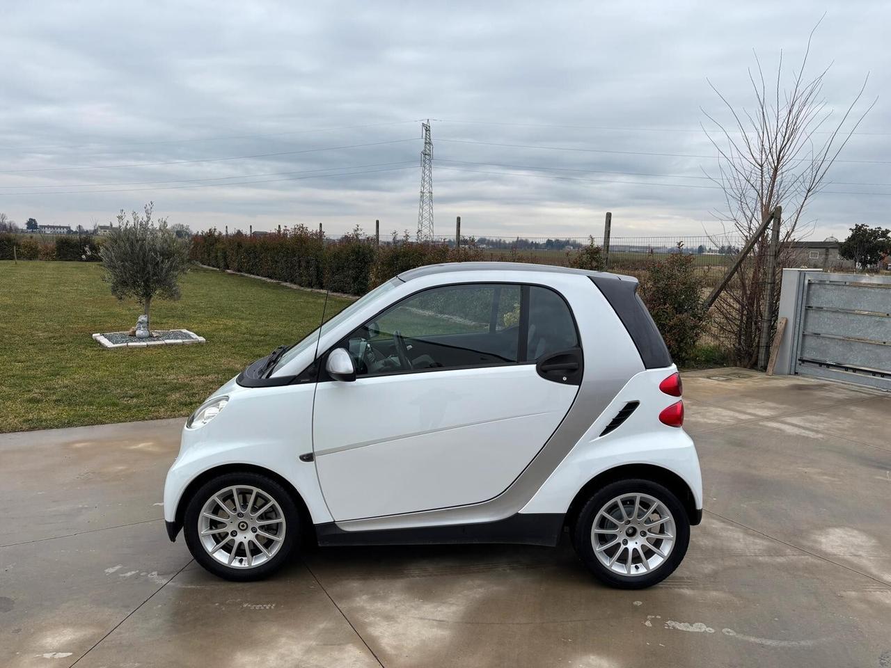 Smart ForTwo 800 40 kW coupé passion cdi
