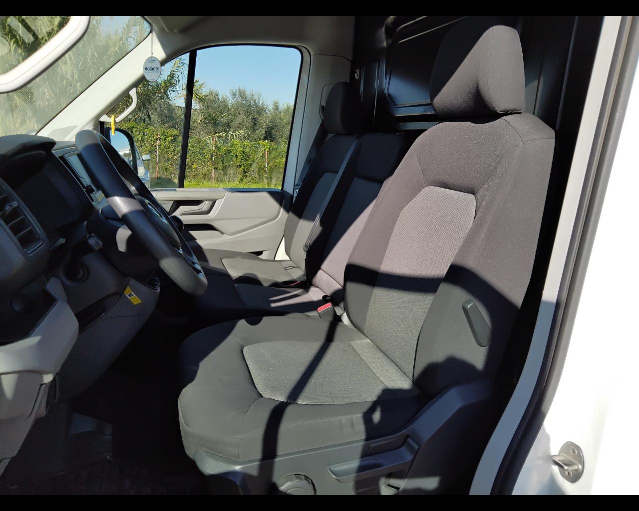 VOLKSWAGEN Crafter II 30 E6 2017 - crafter 30 2.0 tdi 140cv L3H3 Business